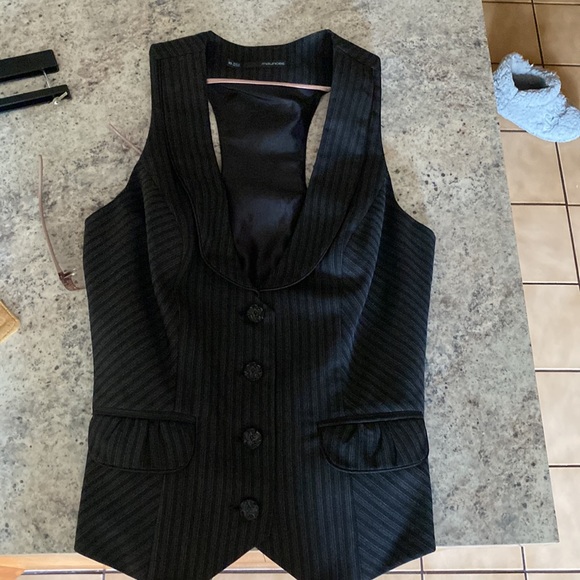🖤BRAND NEW NO TAGS 🏷 MAURICES LOW CUT FLATTERING FORMAL VEST - Picture 6 of 11